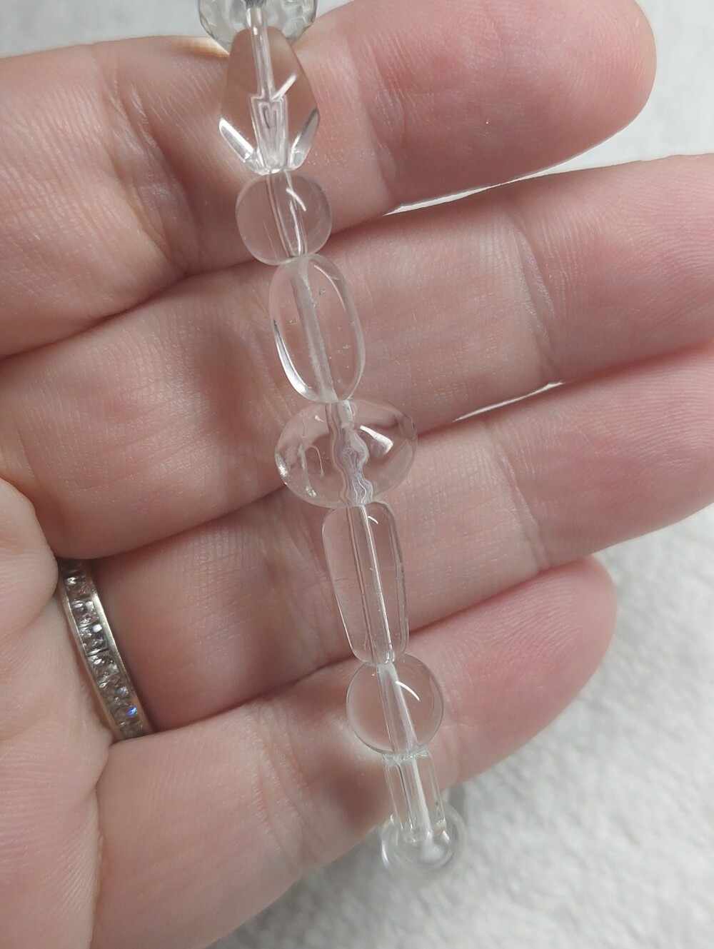 Handmade Glass Bead Bracelet On stretch Cord.new - Picture 3 of 5